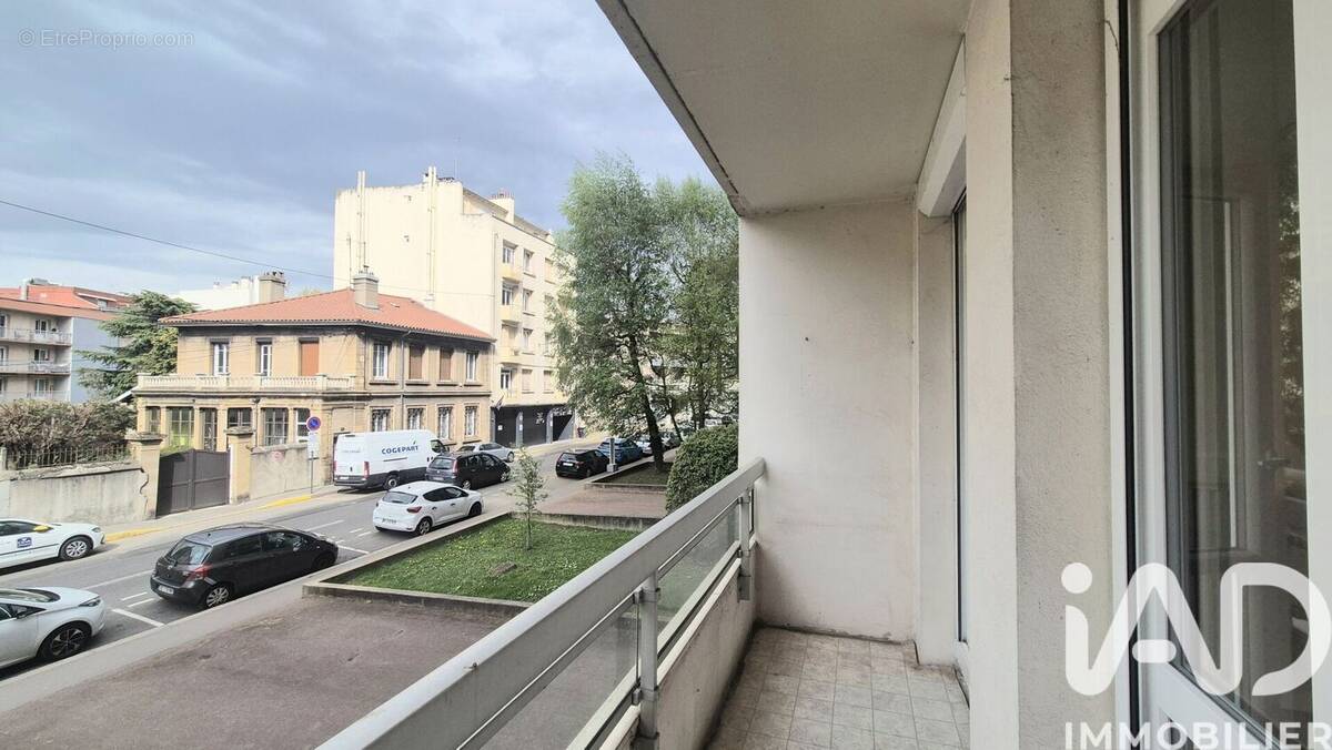 Photo 1 - Appartement à SAINT-ETIENNE