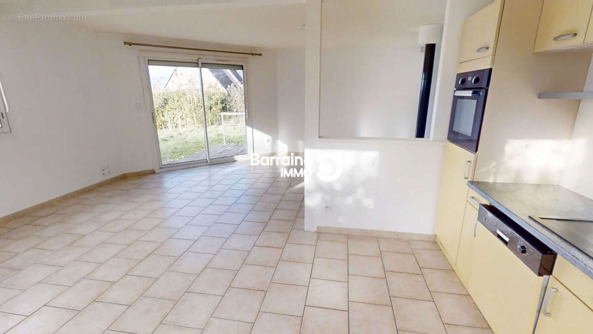 Maison à CAMARET-SUR-MER