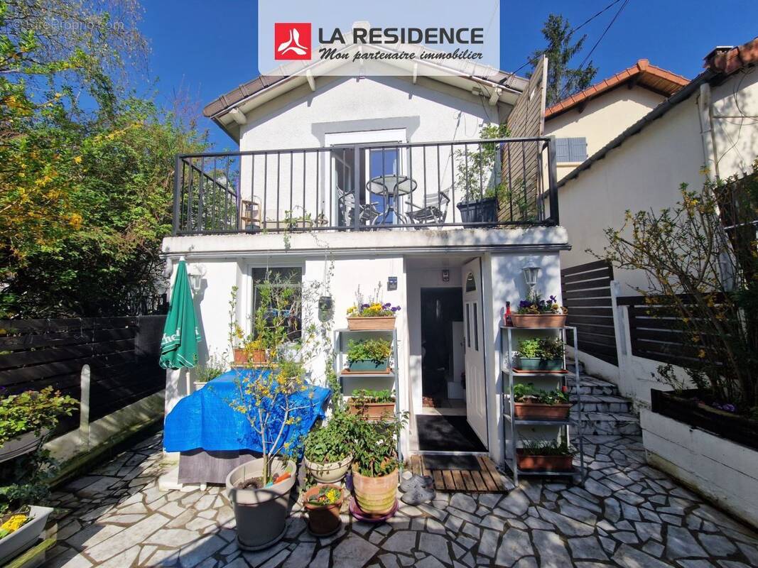 Maison à LA FRETTE-SUR-SEINE