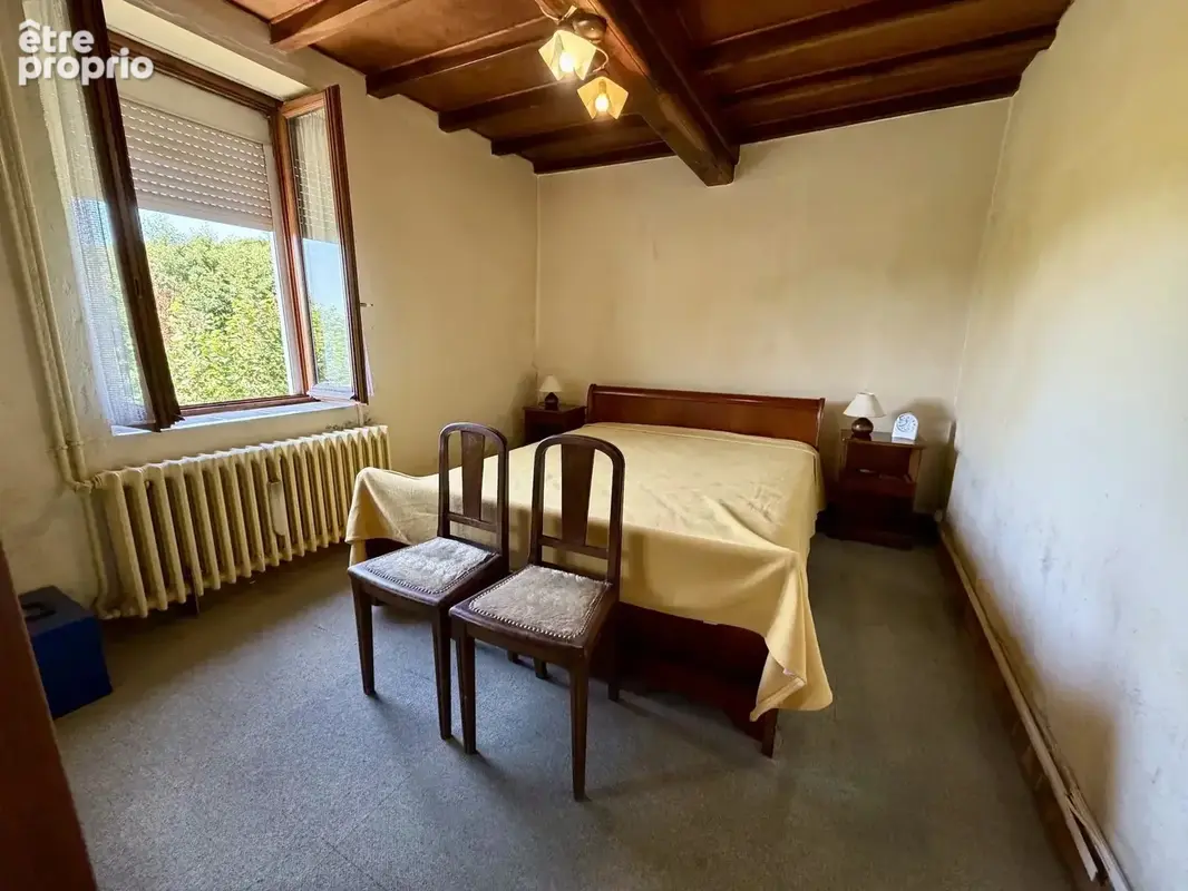Situation unique! Au bout d'un petit chemin, maison avec granges proche de Saint-Léger-de-Fougeret - photo 7