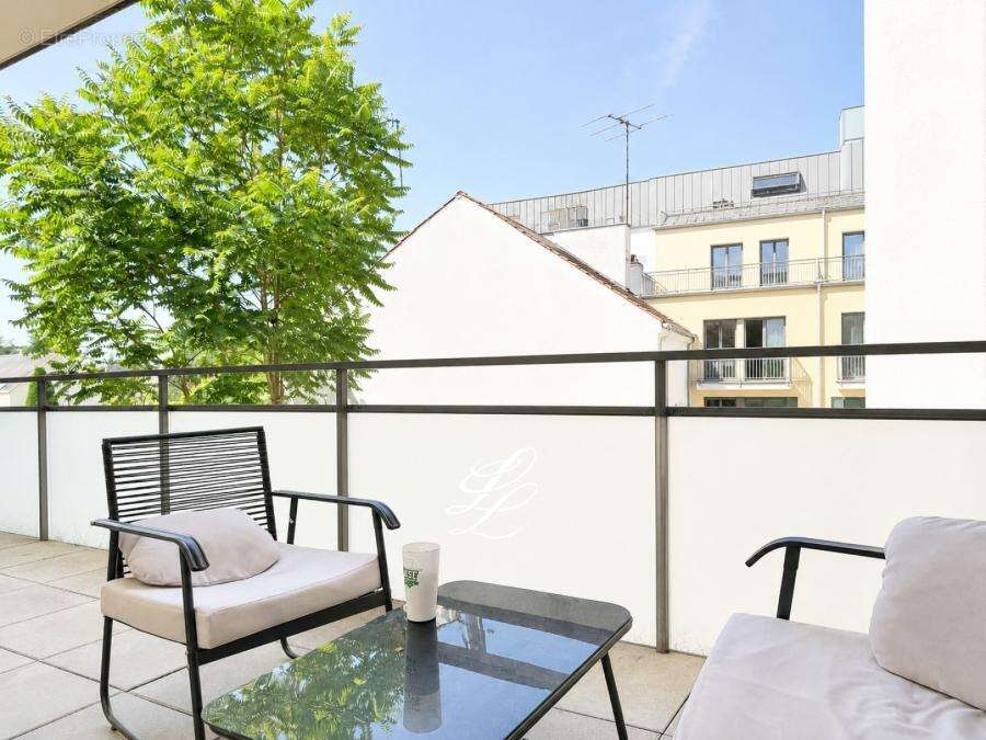 Appartement 64 m² à Joue-Les-Tours  - photo 134