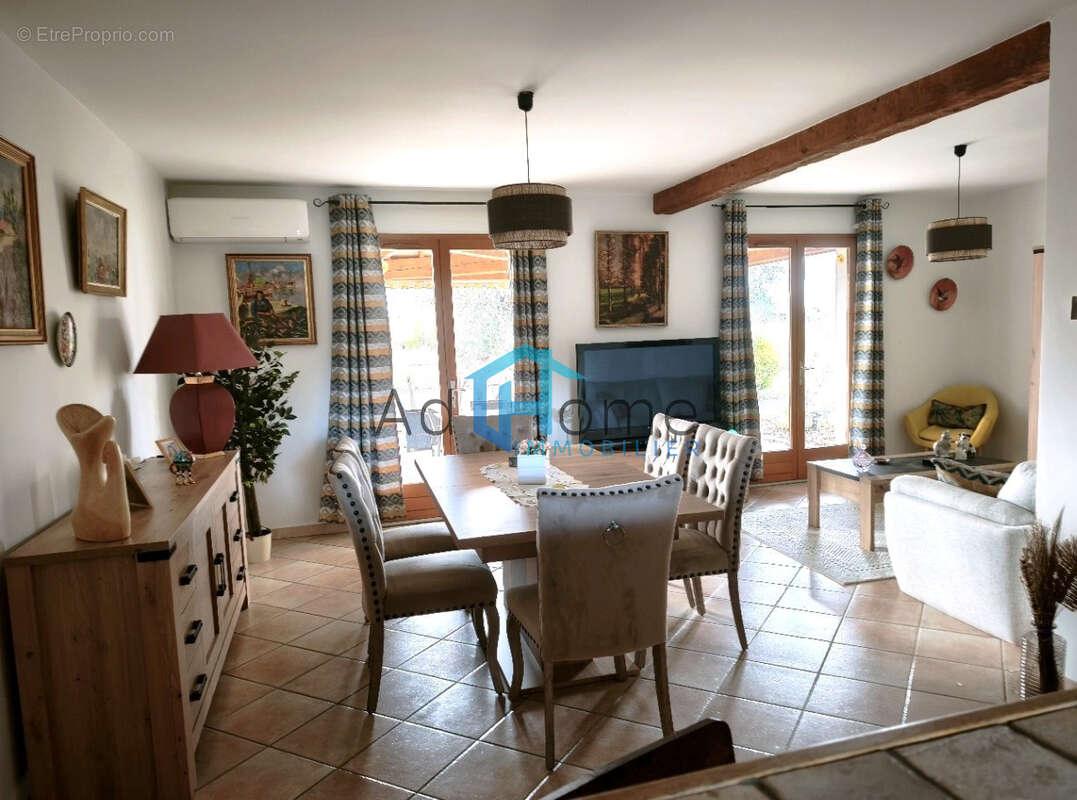 Maison à LARRA
