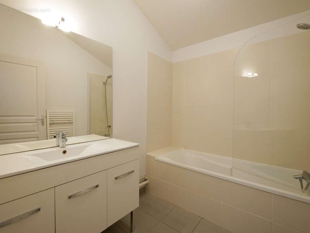 Appartement à DOUSSARD