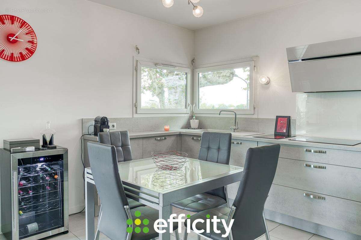 Appartement à SAINT-PRIEST