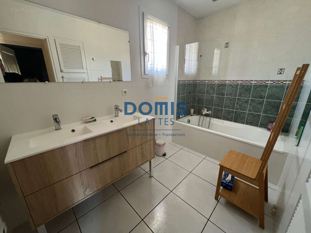 Grande maison familiale avec T2 indépendant et piscine - photo 13