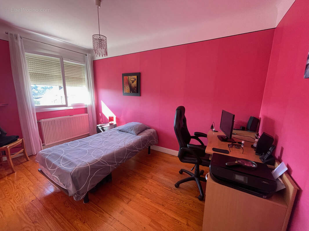 Maison à LA BATIE-DIVISIN