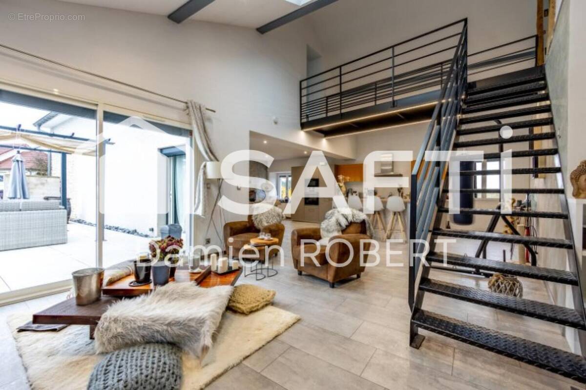 Photo 1 - Maison à BURGILLE