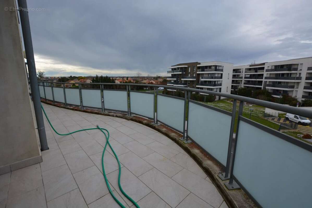 Appartement à COLOMIERS
