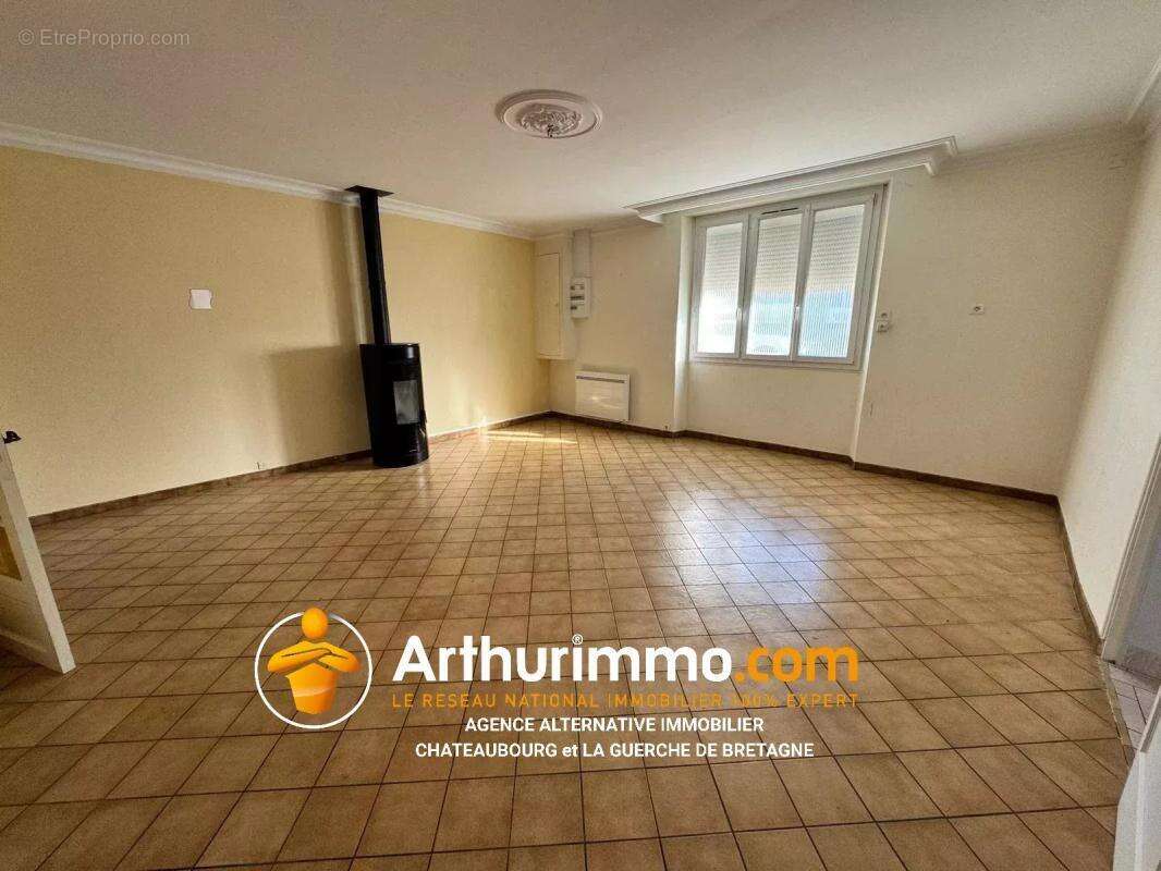 Maison à LA GUERCHE-DE-BRETAGNE