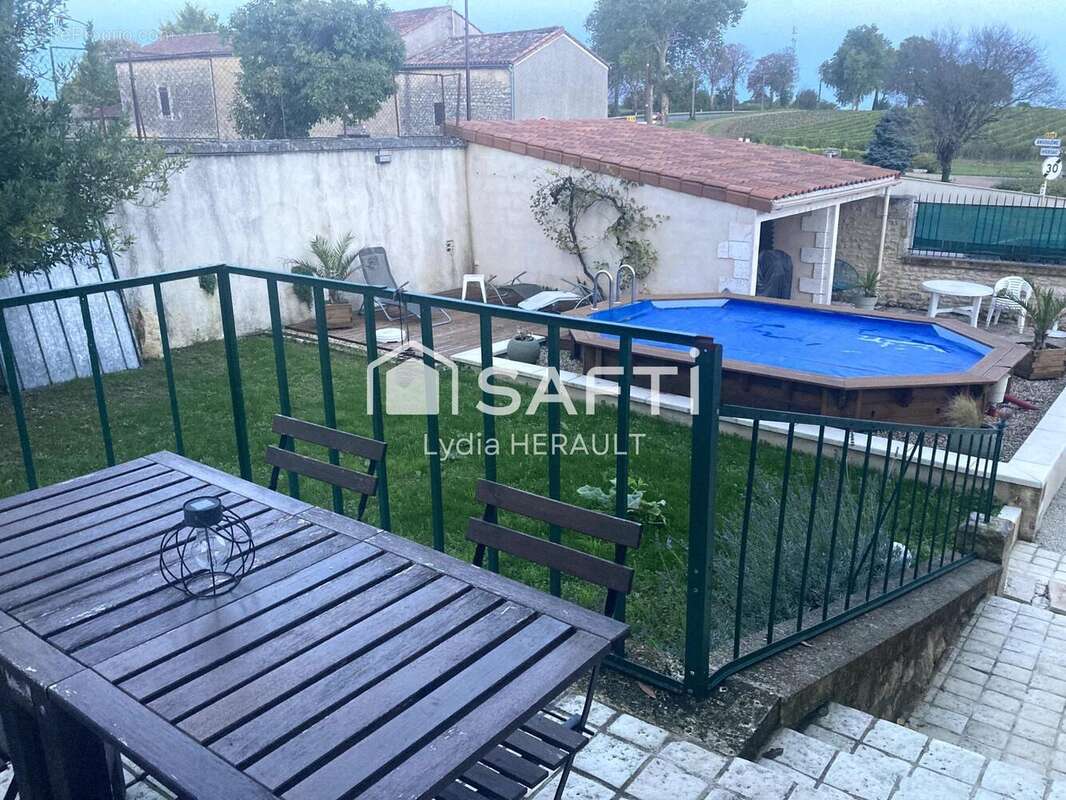 Photo 3 - Maison à SAINT-GENIS-D&#039;HIERSAC