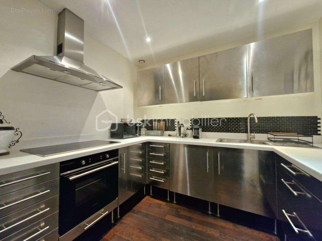 Appartement d'exeption,4e et dernier étage, calme, climatisé, terrasse de 11 m2, vue sur les toits, au cœur des Carmes - photo 8