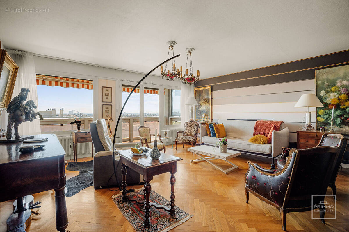 Appartement à LYON-6E