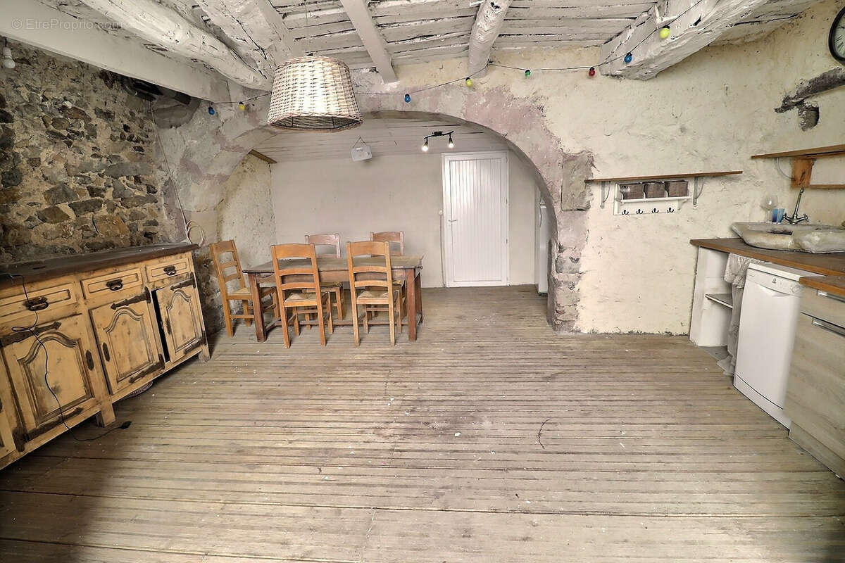 Maison à CLERMONT-L&#039;HERAULT