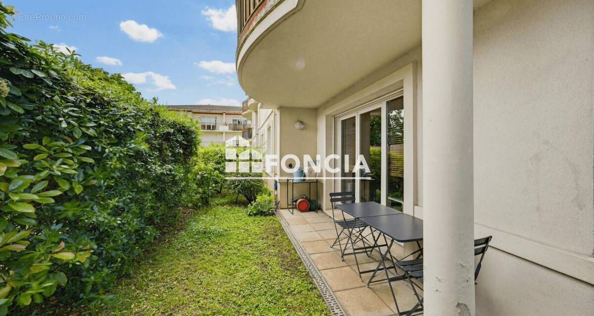 Appartement à VILLENAVE-D'ORNON