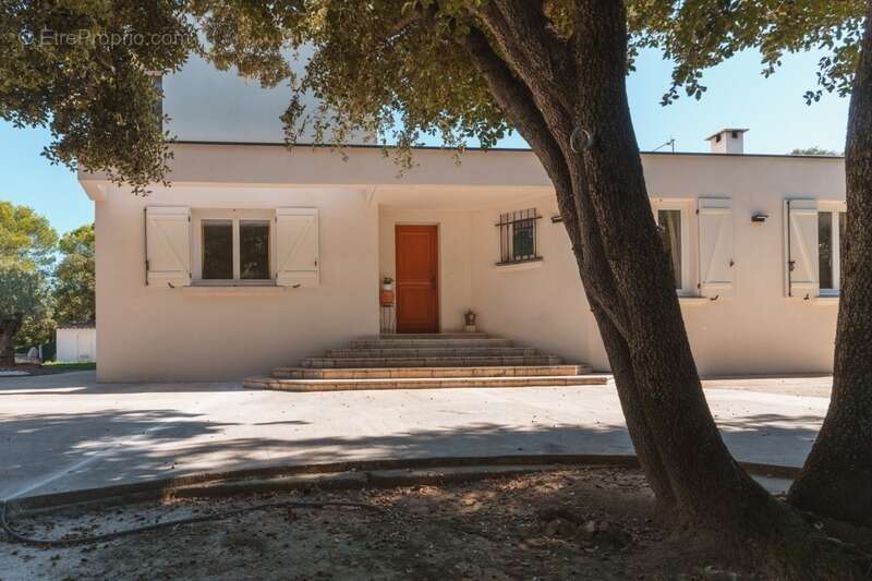 Maison à SAINT-DREZERY