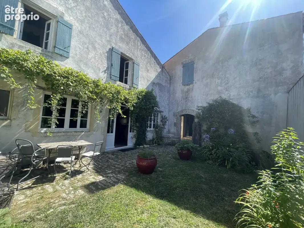 Maison 7 pièces 230 m² à vendre à Sainte-Marie-De-Re (17740) - photo 5