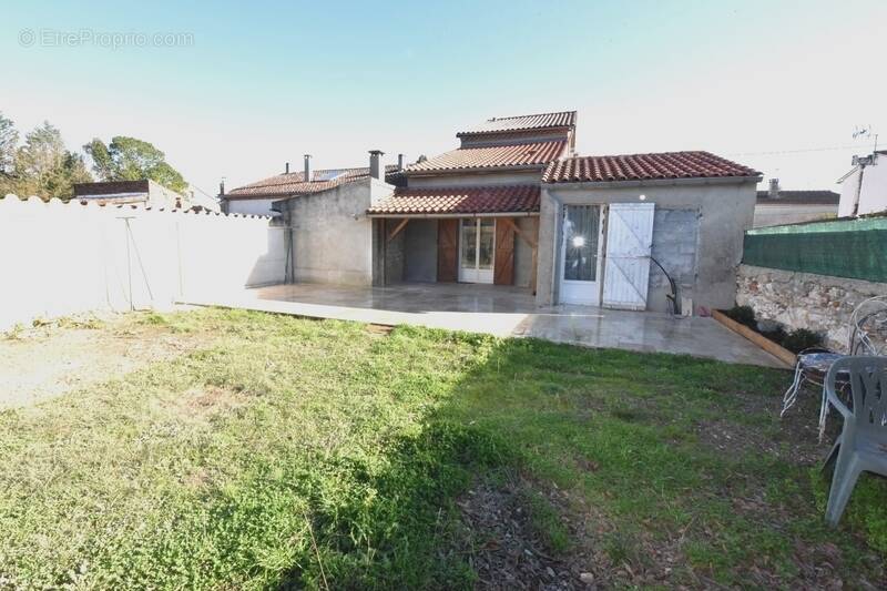 Maison à SAINT-PAUL-CAP-DE-JOUX