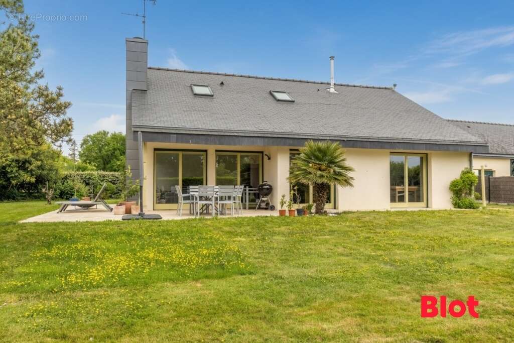 Maison à DINGE
