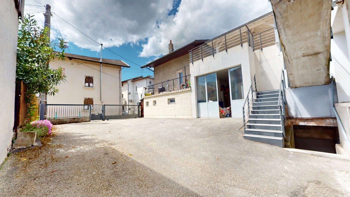 Maison Gieres 215 m2 - photo 13