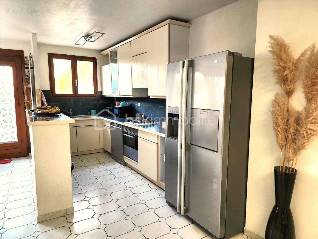 Maison à GOURNAY-SUR-MARNE