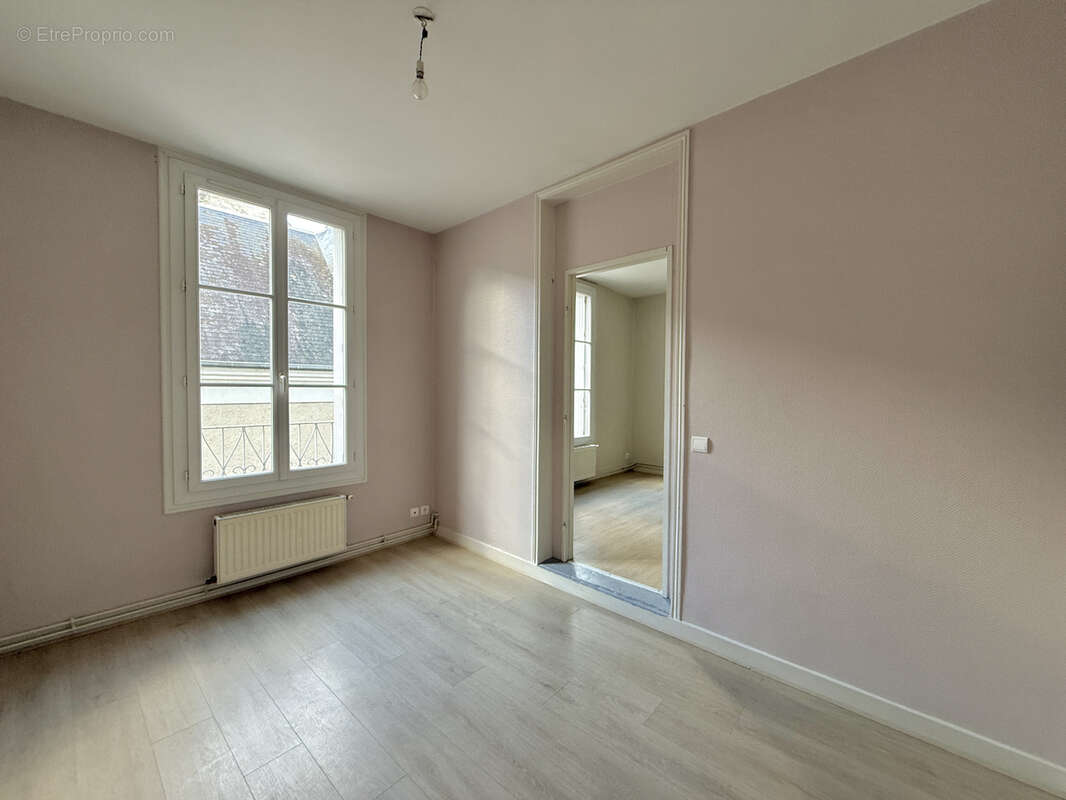 Appartement à BLERE