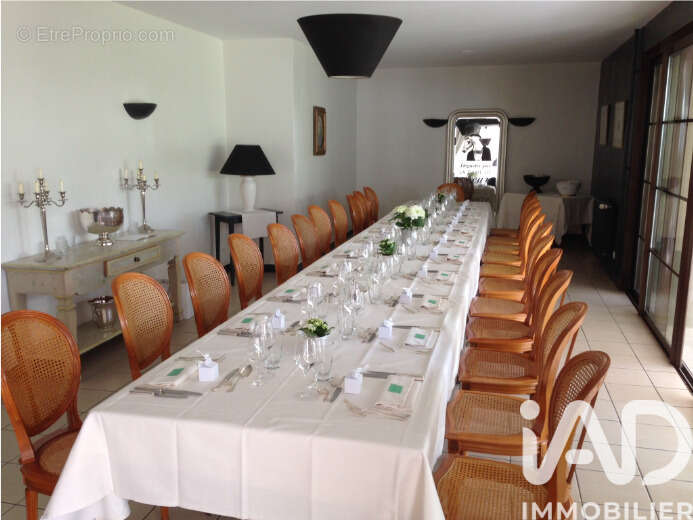 Maison 750 m² à Sept-Saulx  - photo 3