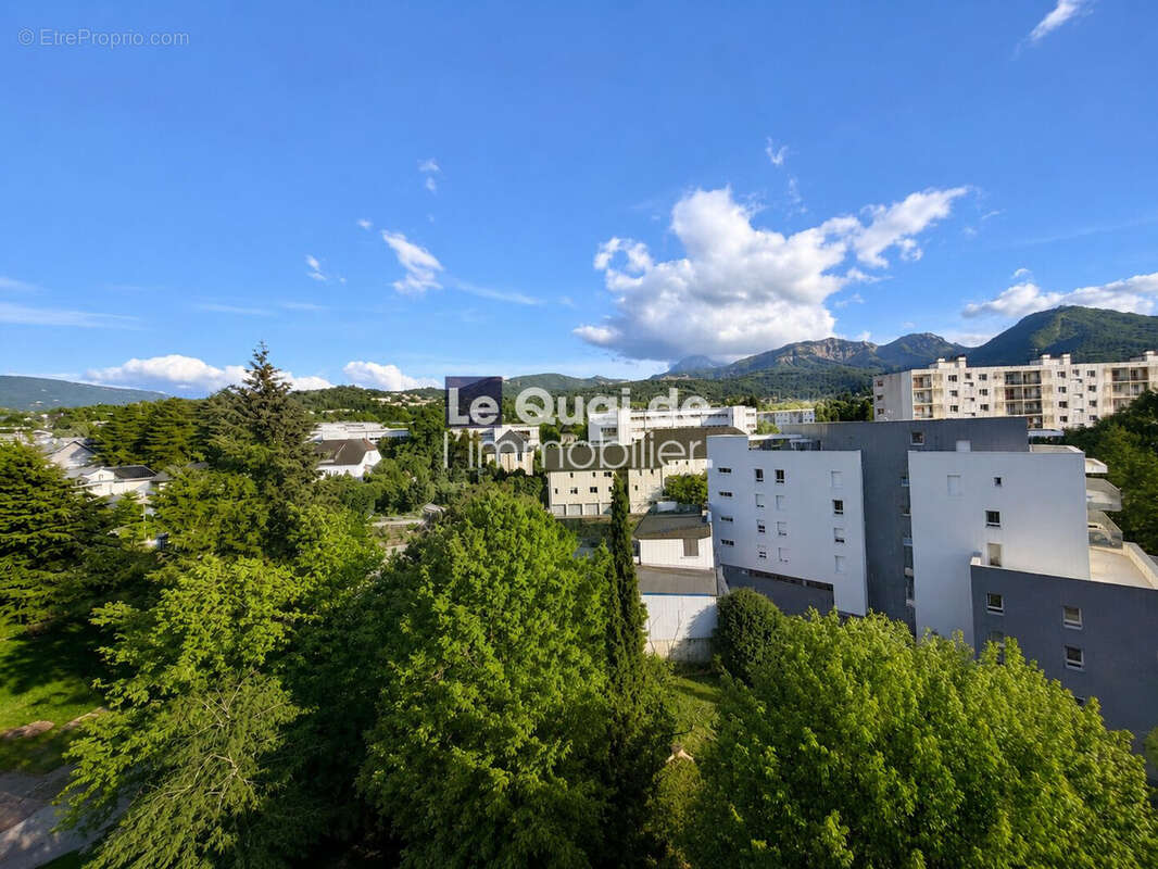 Appartement 66 m² à Chambery  - photo 3