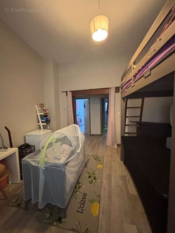 Photo 4 - Appartement à FOUGERES