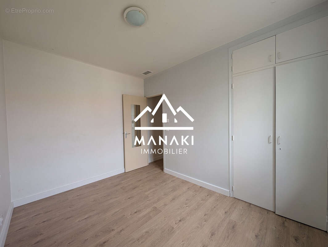 Appartement à l'étage : Chambre 2 - Maison à LE SOLER