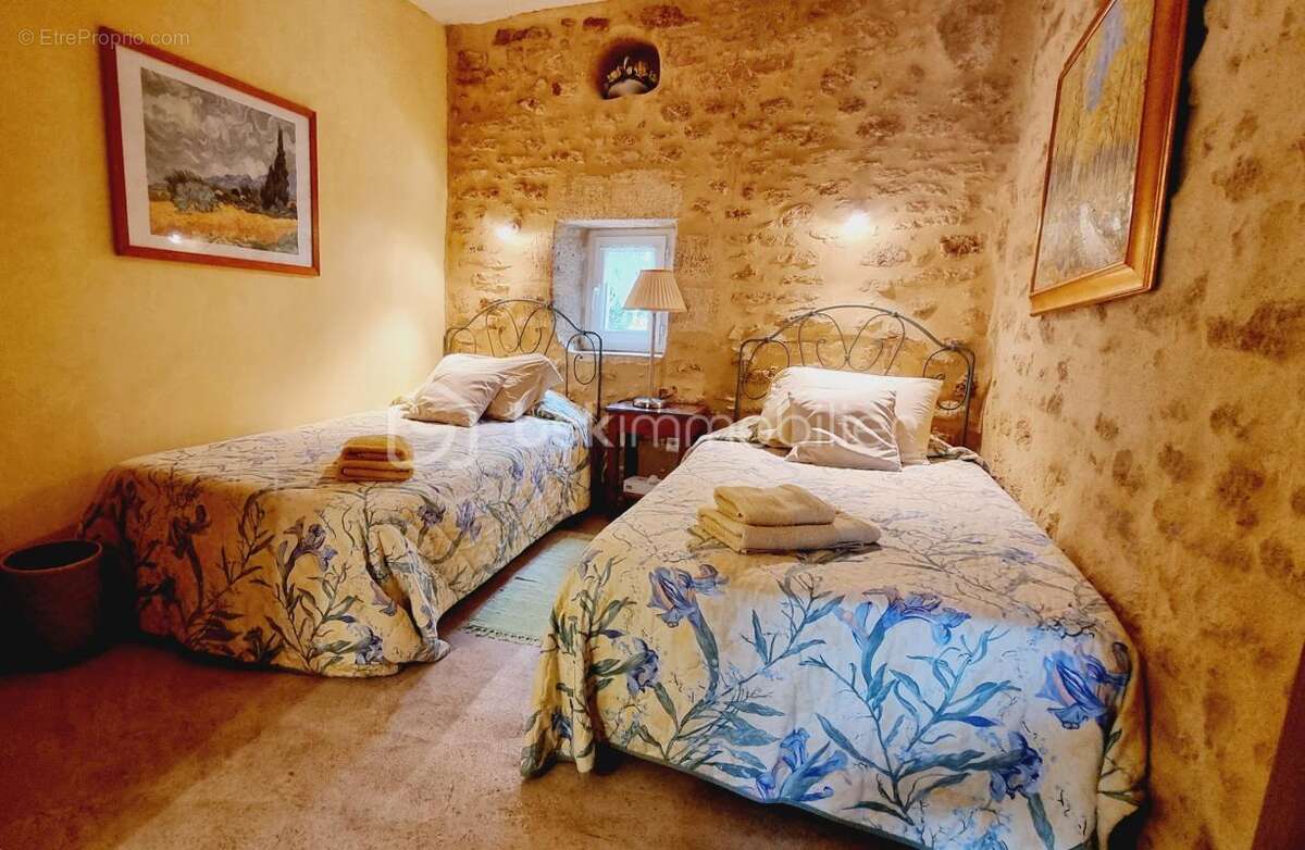 Maison à VERS-PONT-DU-GARD