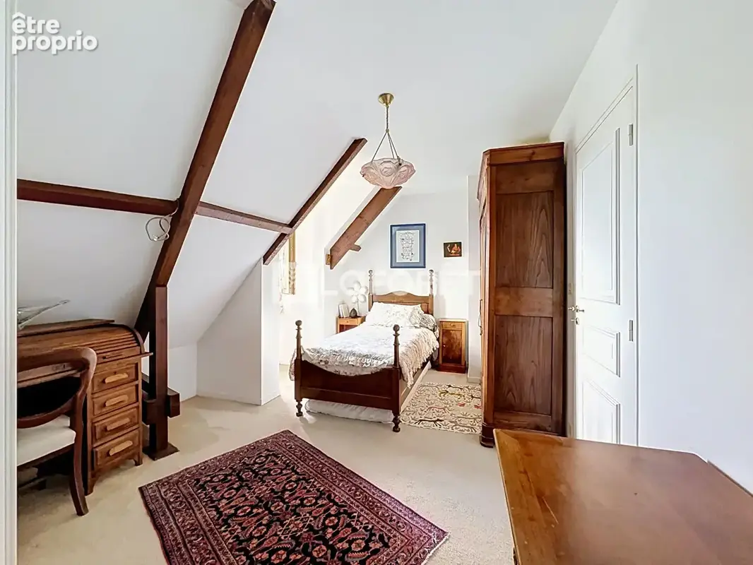 Le Pecq - Domaine de Grandchamp - Maison familiale 170 m² sur terrain clos de 960 m² - photo 14