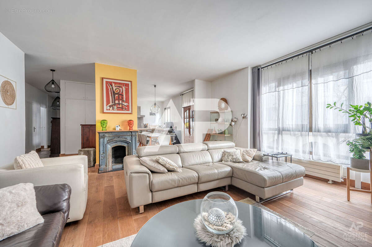 Appartement à RUEIL-MALMAISON