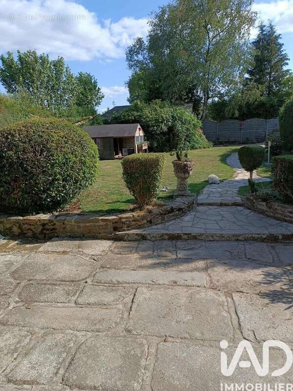 Photo 8 - Maison à SAINT-ELLIER-LES-BOIS