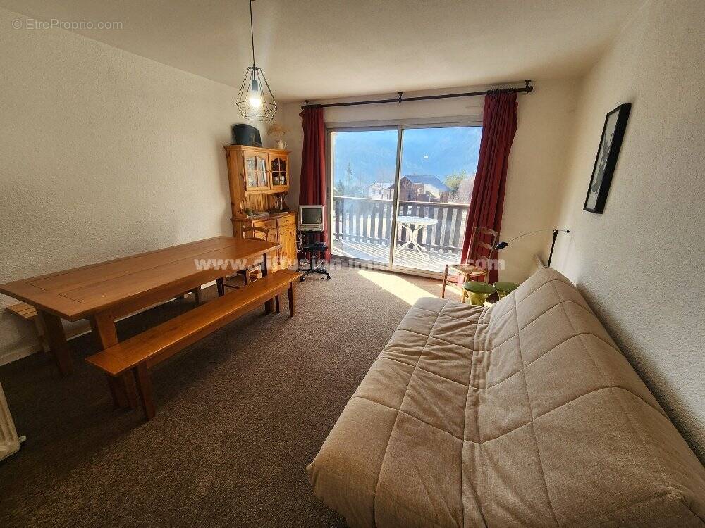 Appartement à LES THUILES