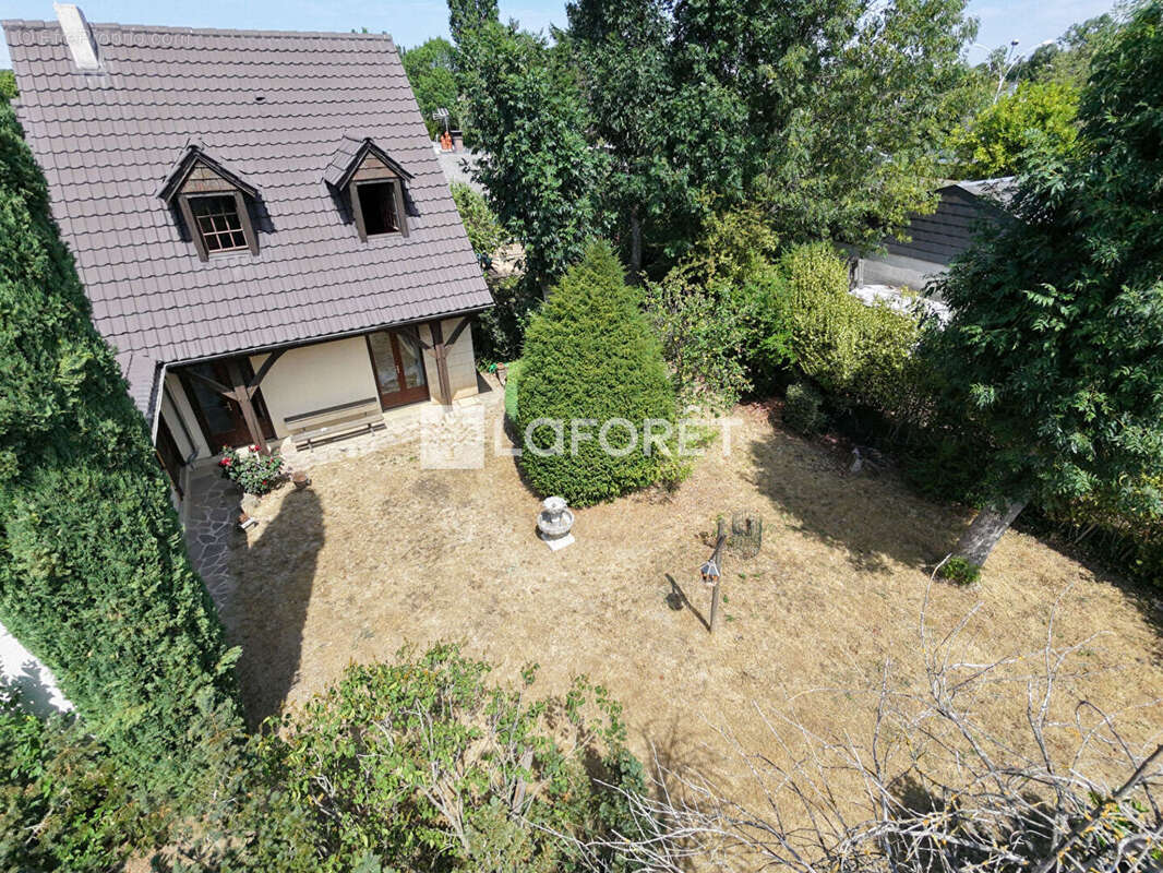 Maison Saint Michel Sur Orge 6 pièce(s) 137 m2 - photo 17