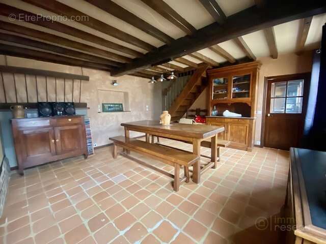 Maison à SAINT-GERMER-DE-FLY
