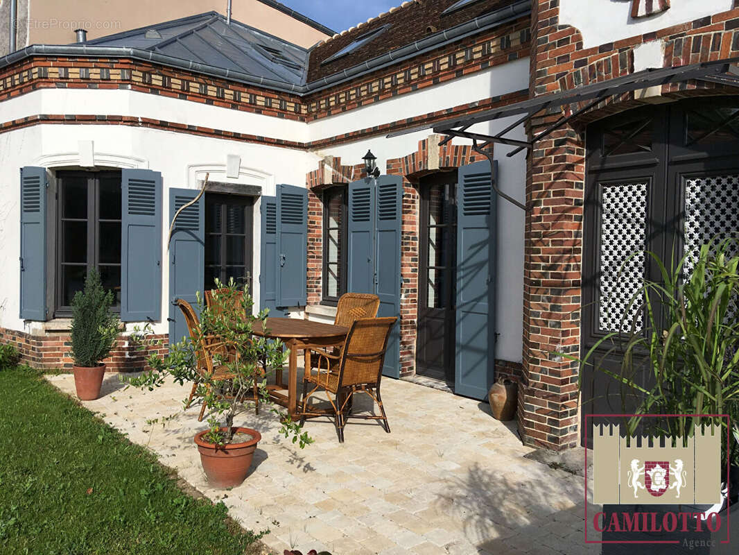 Maison à NOGENT-LE-ROI