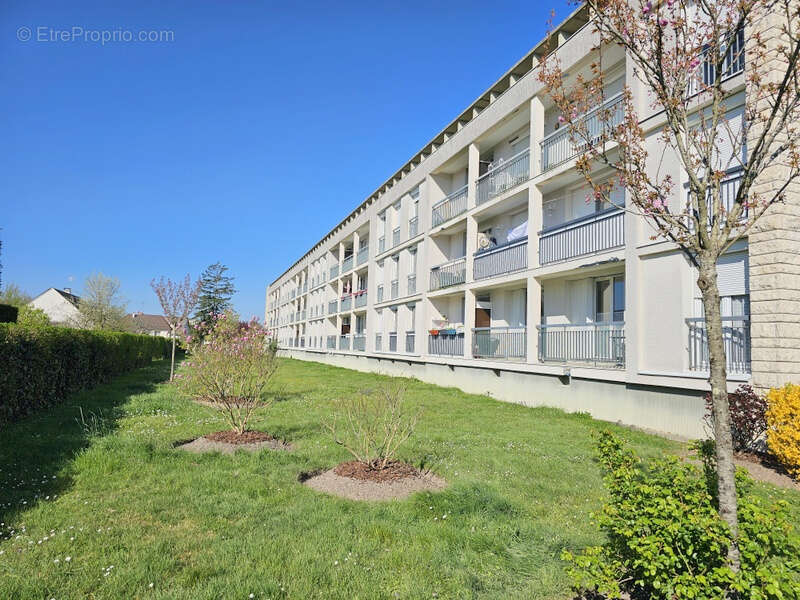 Appartement à JOUE-LES-TOURS