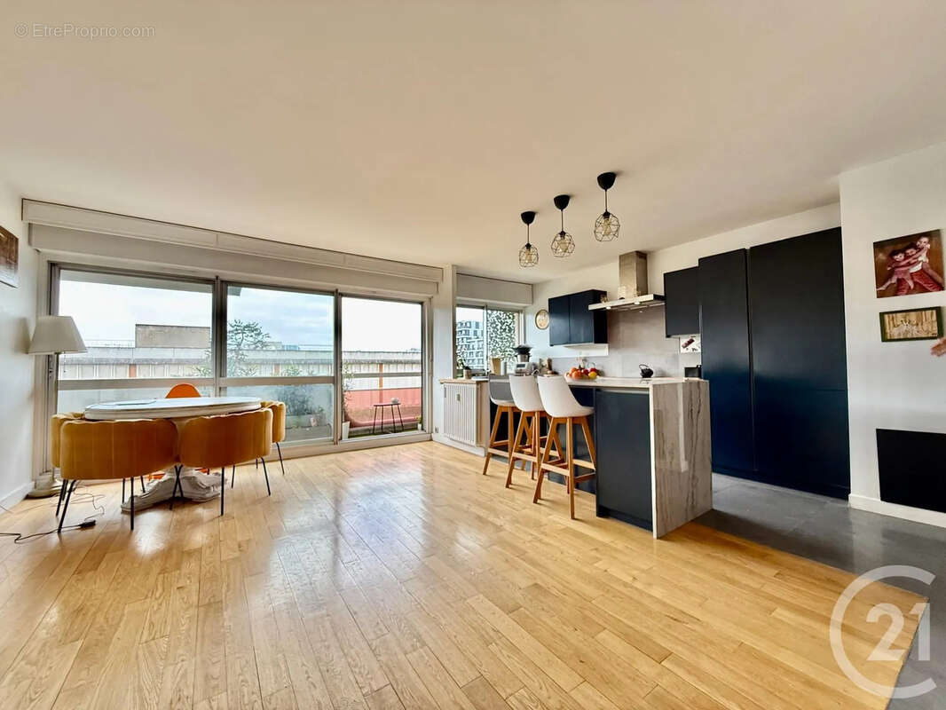 Appartement à CLICHY