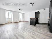 Appartement à BEYNES