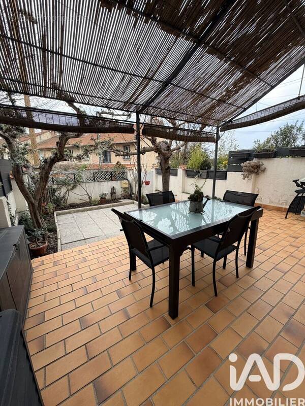 Photo 1 - Maison à MARSEILLE-15E