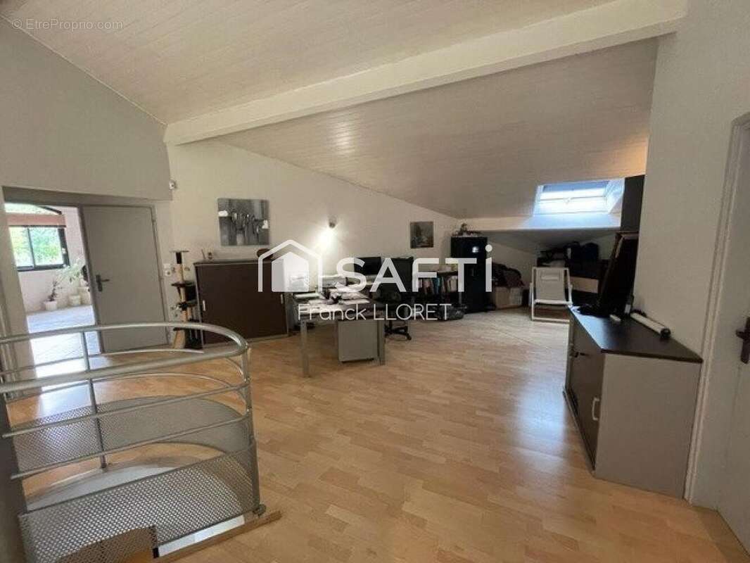 Photo 9 - Maison à VENDAYS-MONTALIVET