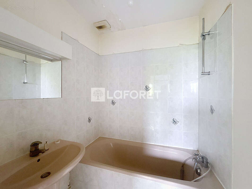 Appartement à FLEURY-LES-AUBRAIS