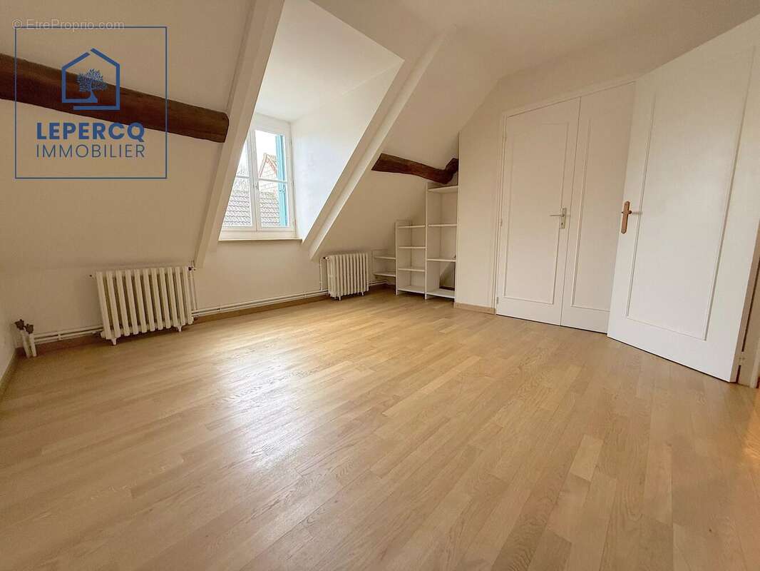 Maison à NANTEUIL-LE-HAUDOUIN