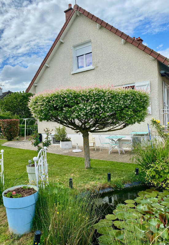 Maison à GUEUGNON