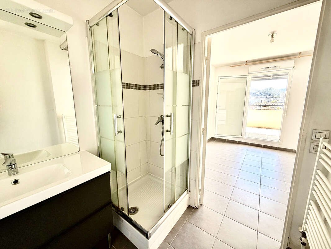 Appartement à MARSEILLE-10E