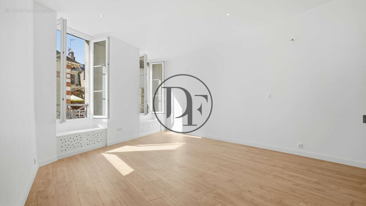 Appartement à FONTAINEBLEAU