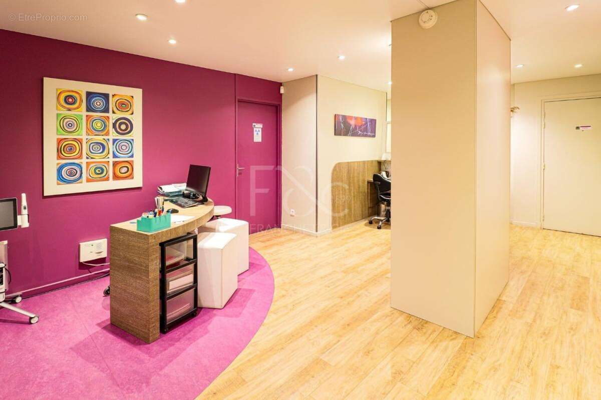 Appartement à SAINT-BONNET-DE-MURE