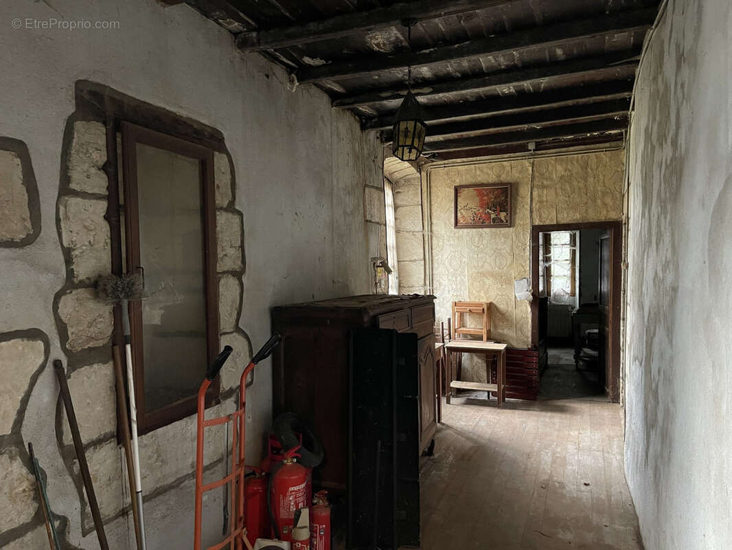 Maison à SAINT-AQUILIN