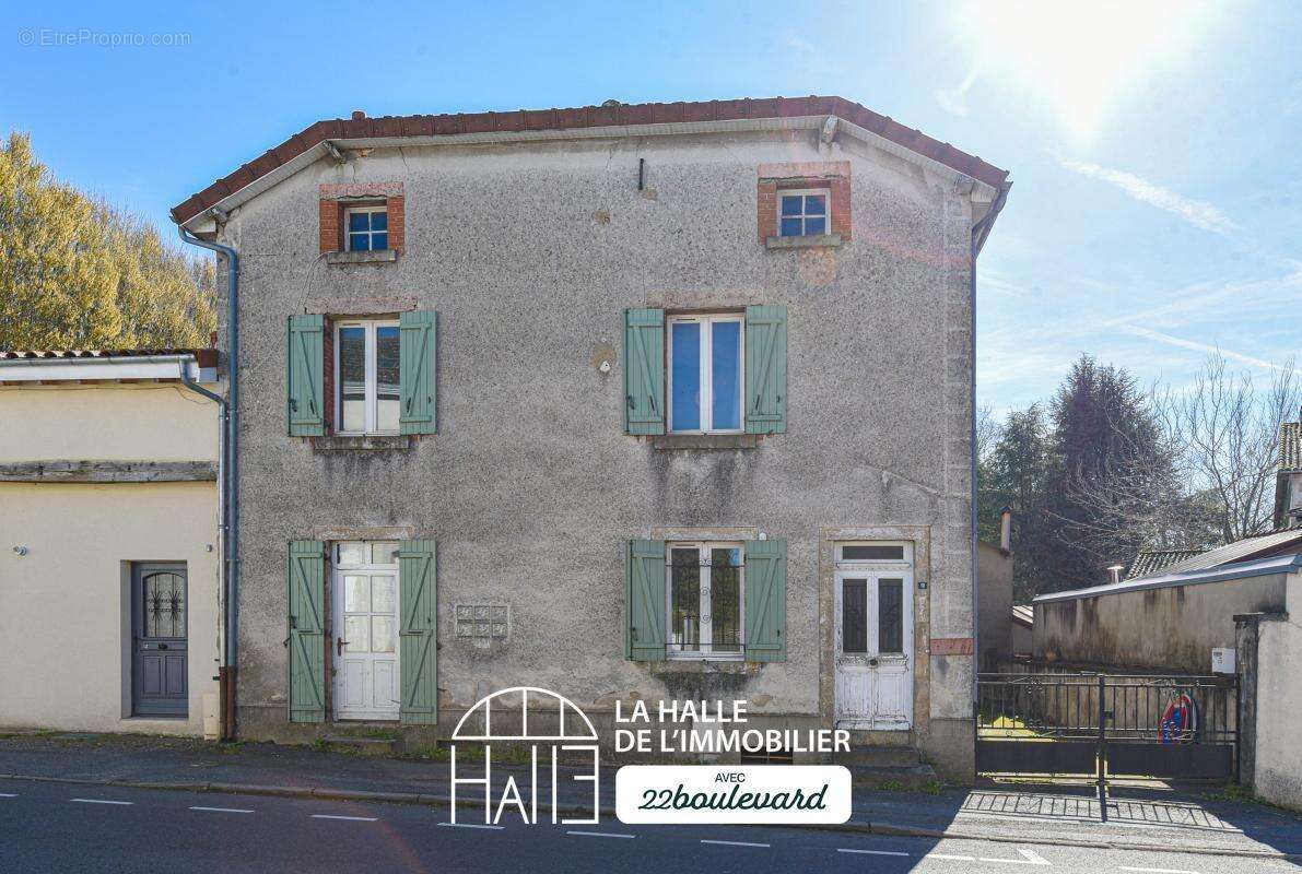 Maison à SEREILHAC